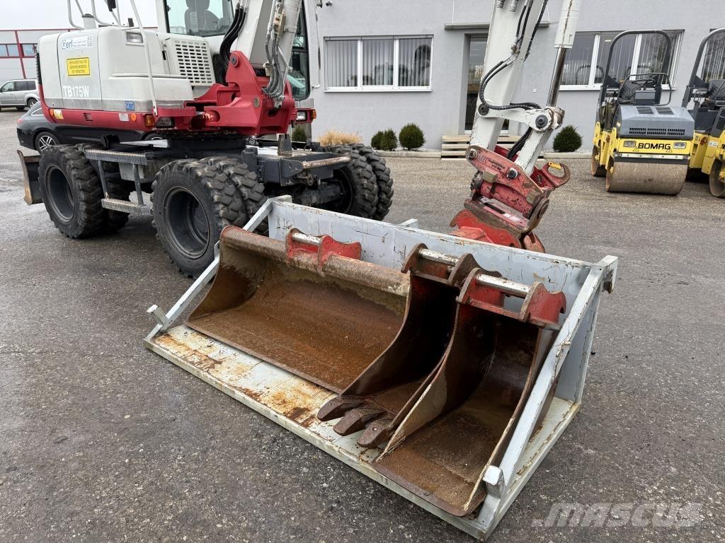 Takeuchi TB 175 W Escavadoras de rodas