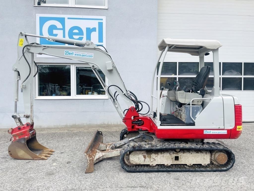 Takeuchi TB135 Mini Escavadoras <7t