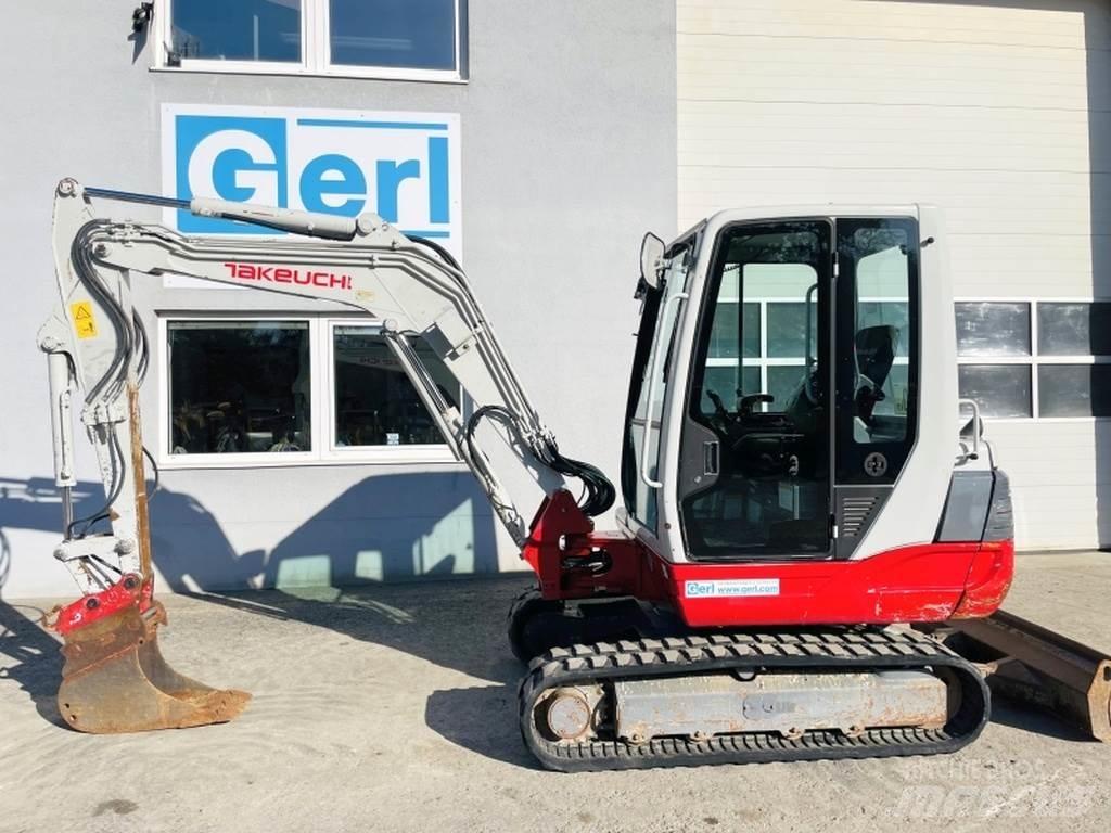 Takeuchi TB235 Mini Escavadoras <7t