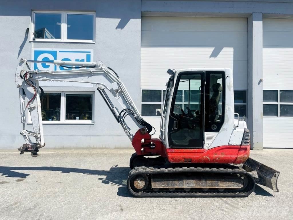 Takeuchi TB250 Mini Escavadoras <7t