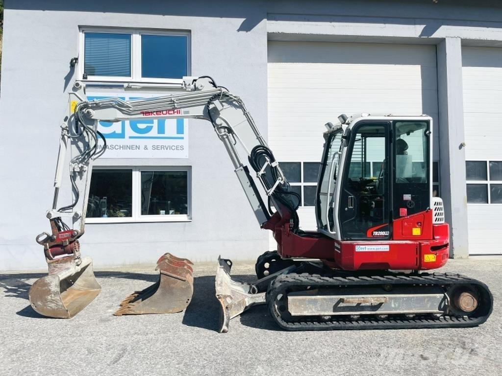 Takeuchi TB280FR Mini Escavadoras <7t