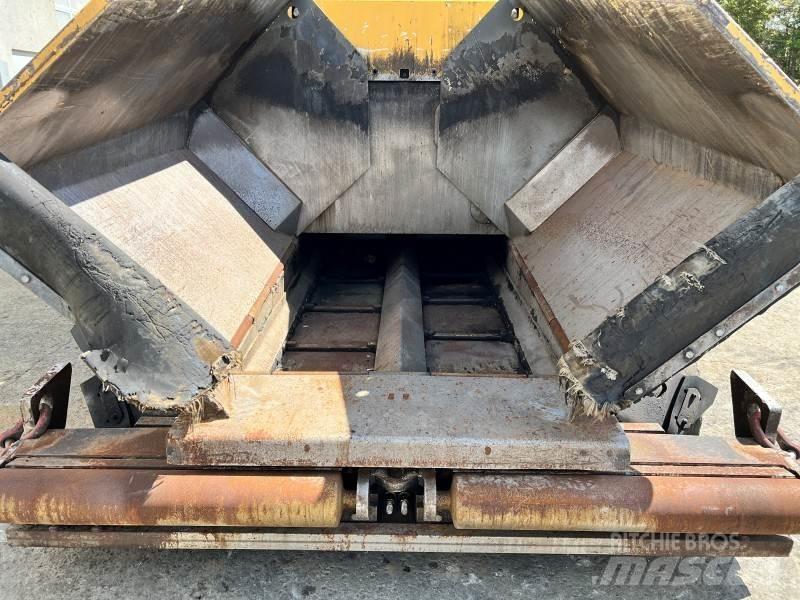  Volvo-ABG 6870 Pavimentadoras de asfalto