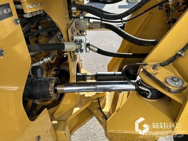 CAT 966M Pás carregadoras de rodas