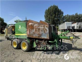John Deere 744 Embaladoras