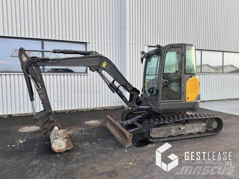 Volvo ECR50D Mini Escavadoras <7t