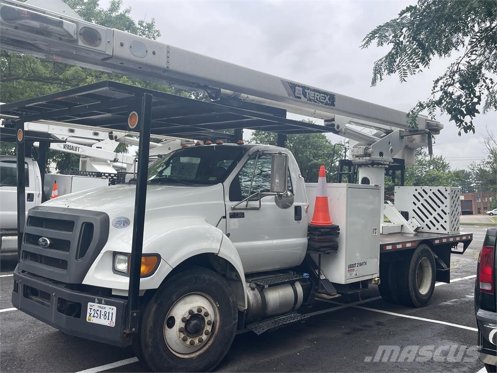 Ford F750 Outros Camiões