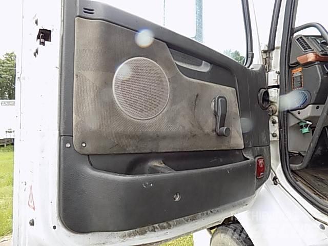 Volvo VNM Camiões de chassis e cabine