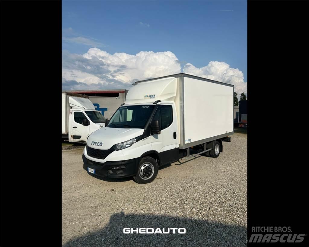 Iveco 35C16 Caixa fechada
