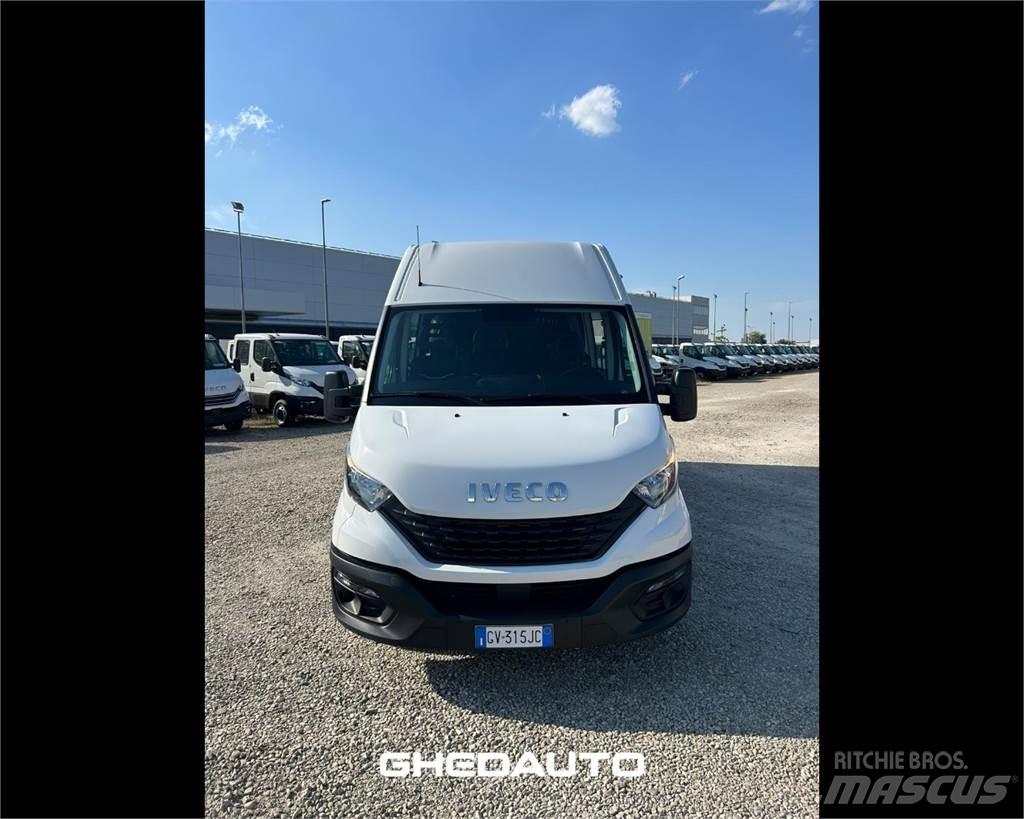 Iveco 35S16 Caixa fechada