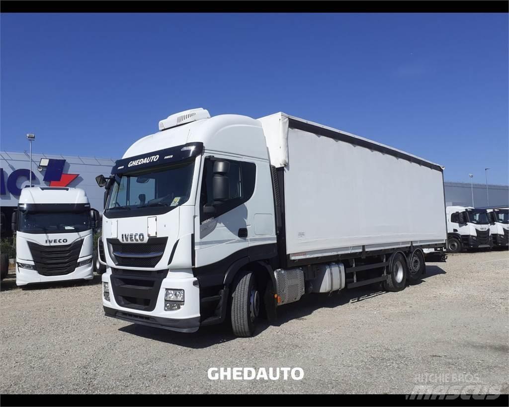 Iveco AS260S48Y Camiões de caixa fechada