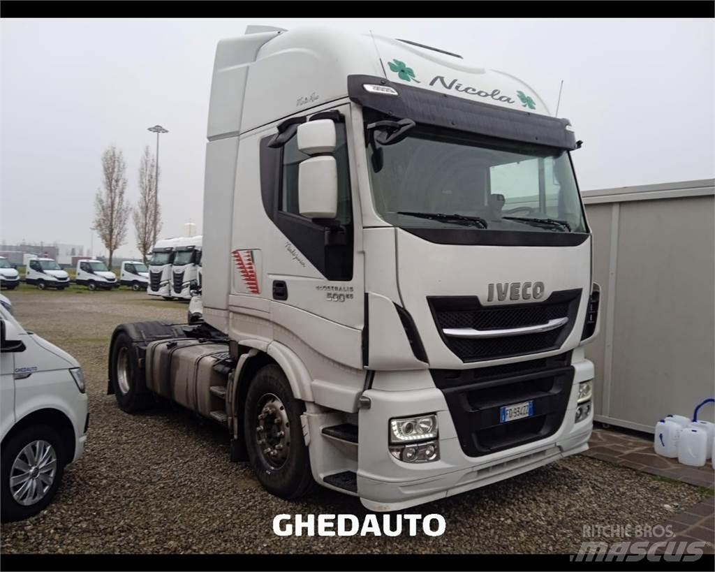 Iveco AS440ST/P Camiões de caixa fechada