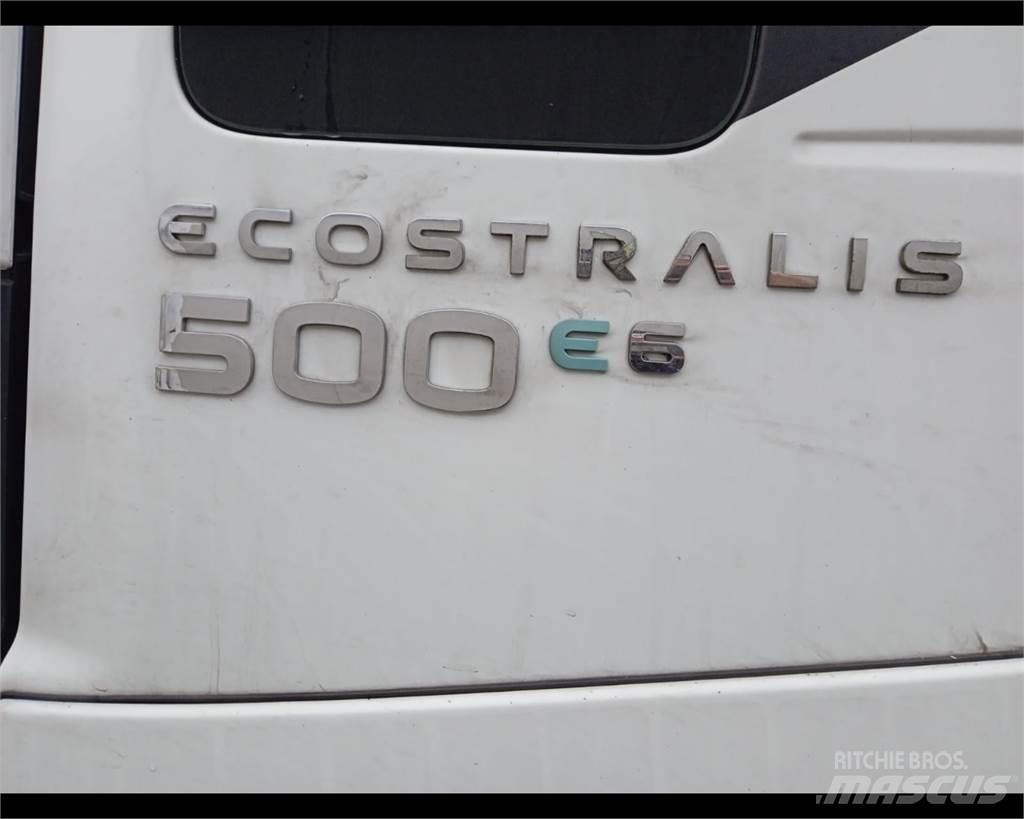 Iveco AS440ST/P Camiões de caixa fechada