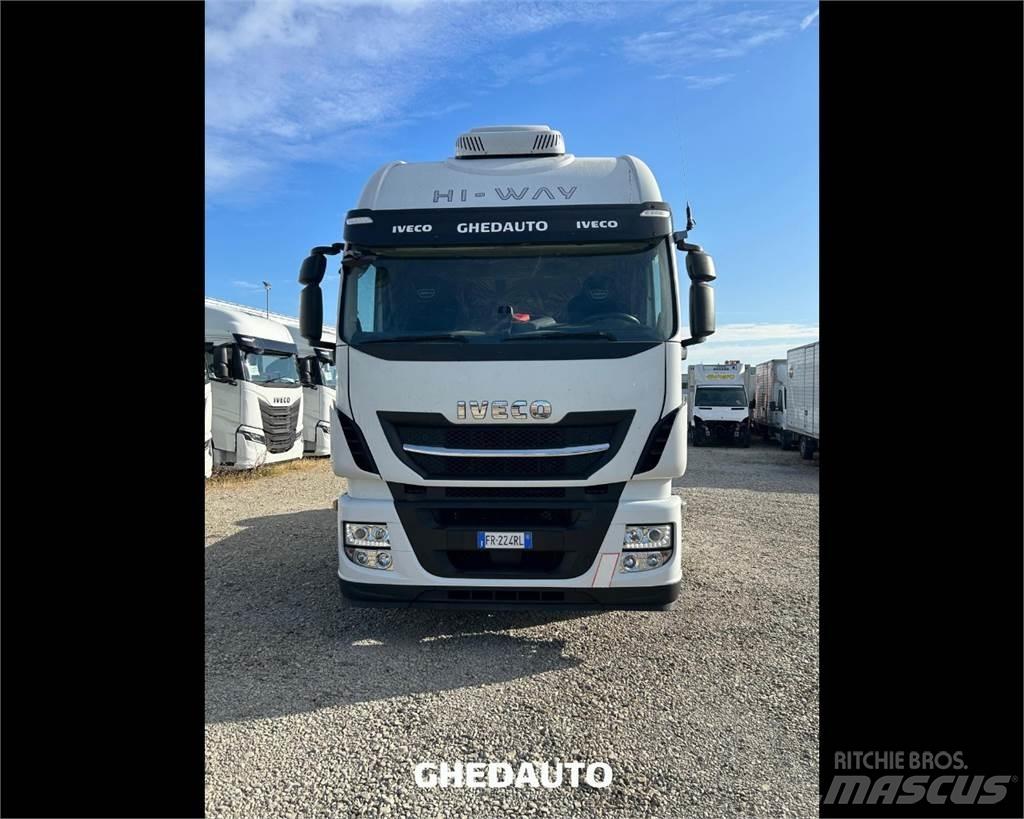 Iveco AS440ST/P Camiões de caixa fechada