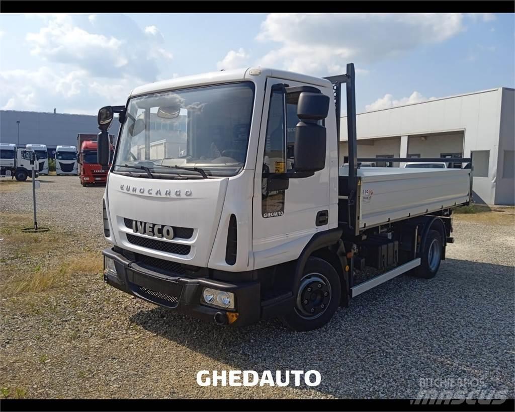 Iveco ML75E18 Camiões de caixa fechada