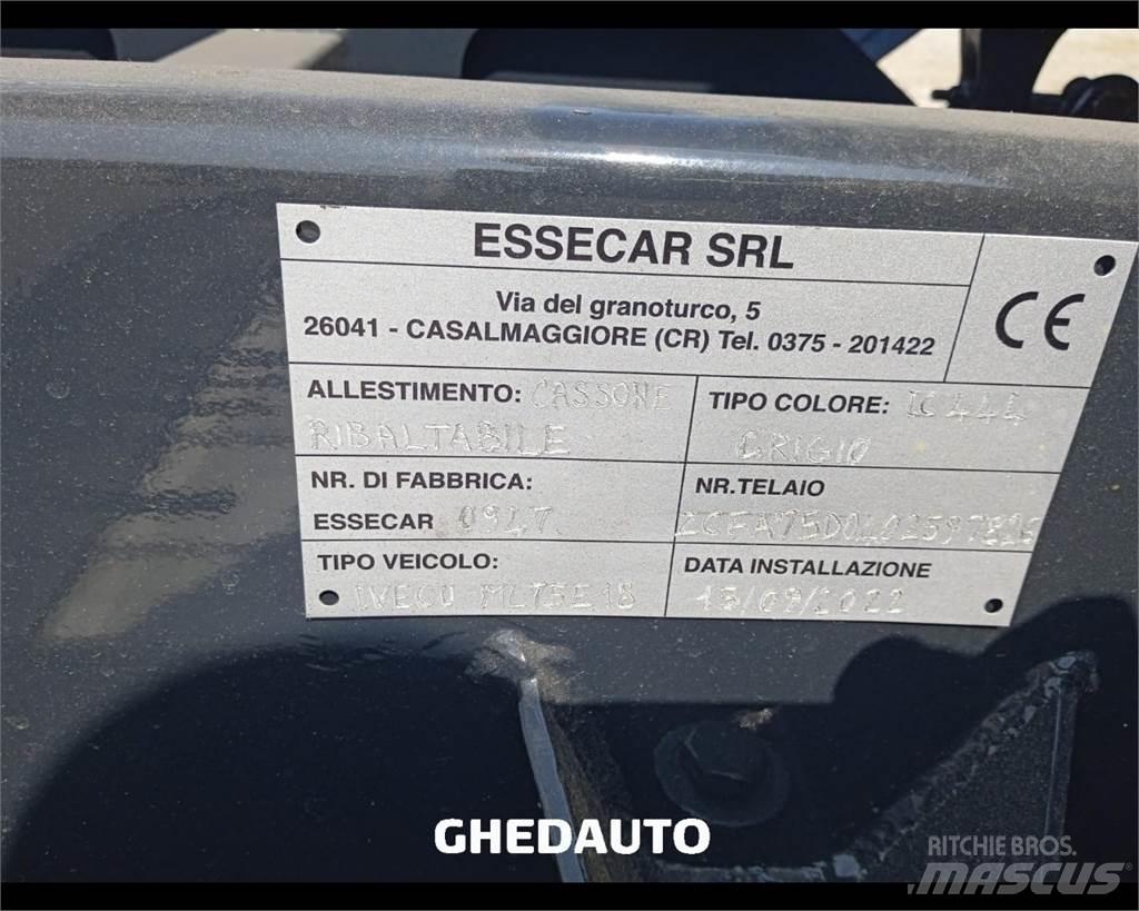 Iveco ML75E18 Camiões de caixa fechada