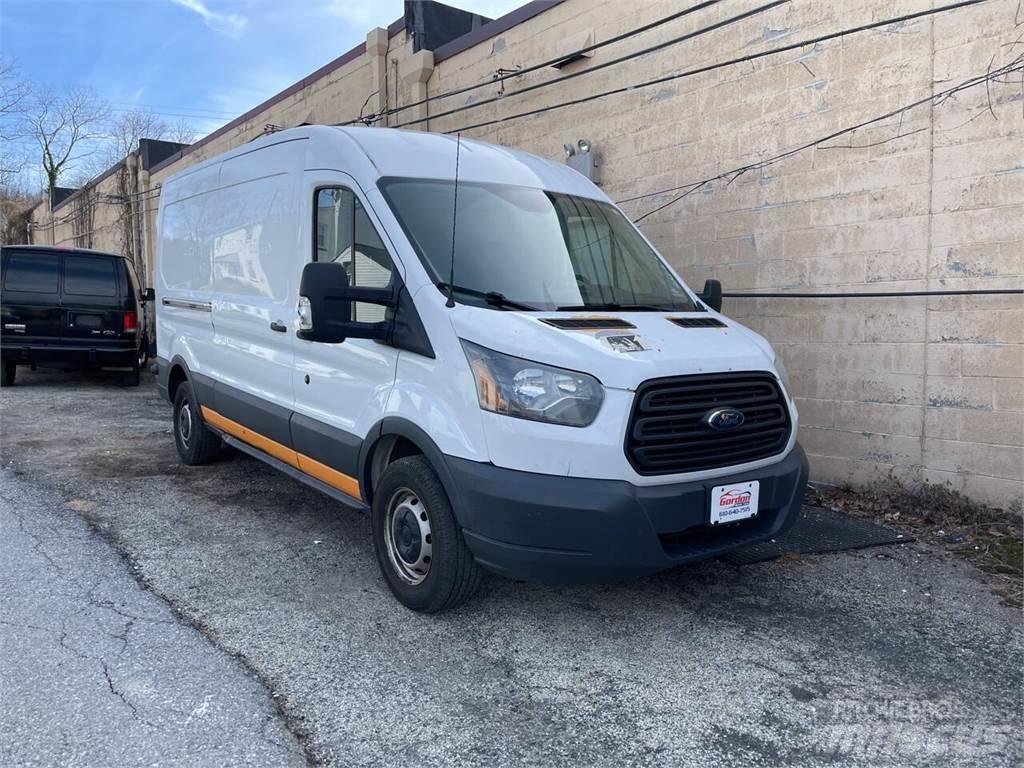 Ford Transit Carrinhas de caixa fechada