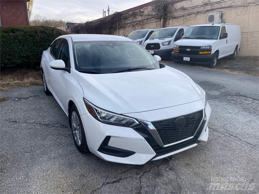 Nissan Sentra Carros Ligeiros