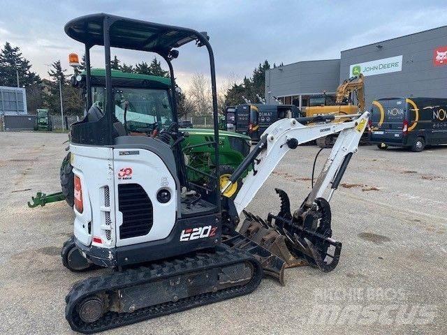Bobcat E20Z Mini Escavadoras <7t