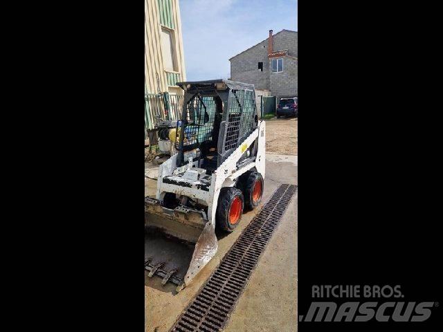Bobcat S70 Pás carregadoras de rodas
