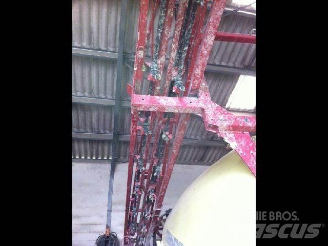 Hardi COMMANDER Pulverizadores rebocados
