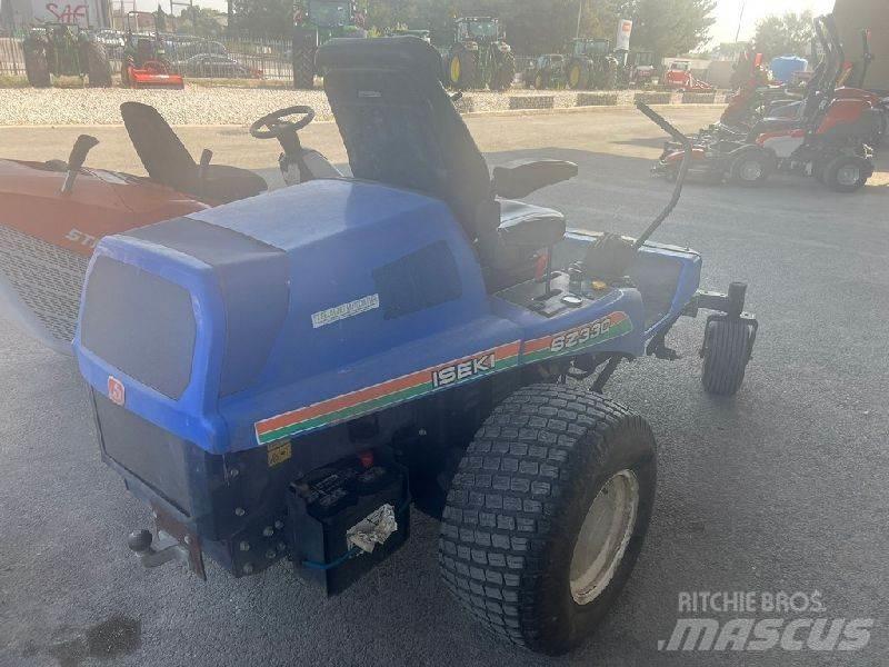 Iseki SZ330 Espaços verdes - Outros
