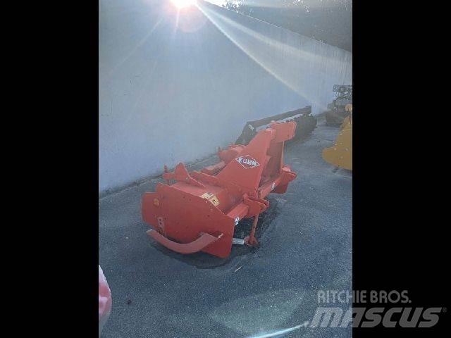 Kuhn EL 62-130 Grades mecânicas e moto-cultivadores