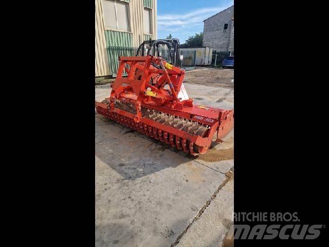 Kuhn HRB303D Grades