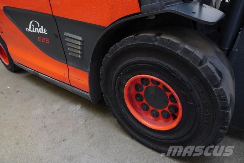Linde E 25 387 Empilhadores eléctricos