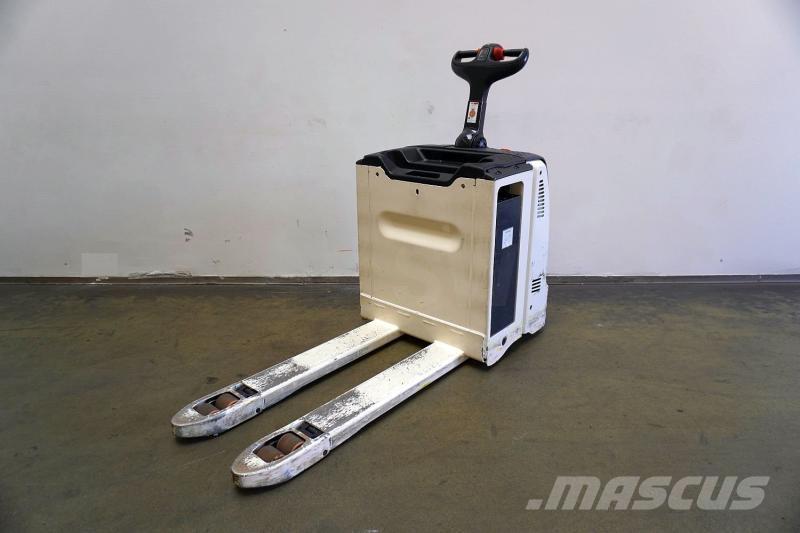 Linde T 30 131 Porta palettes