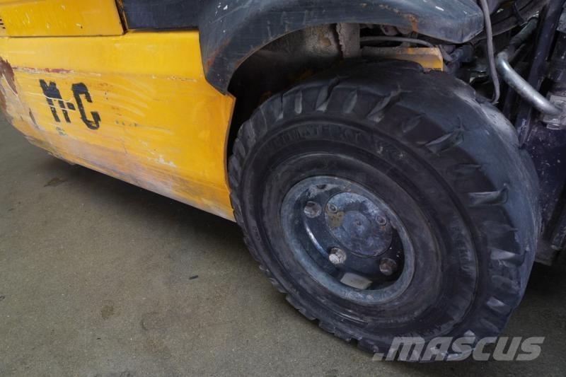 OM XE15 Empilhadores - Outros