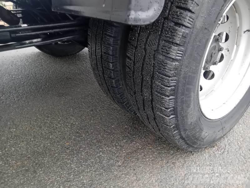 MAN TGE Pick up de caixa aberta