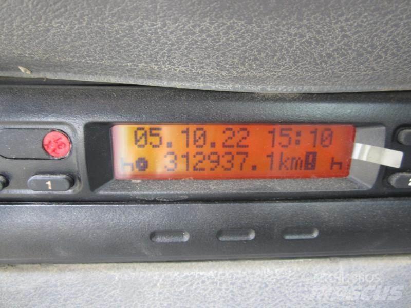 Renault Kerax Camiões basculantes