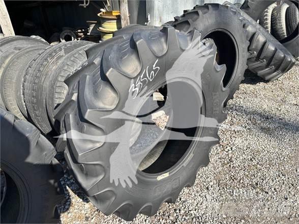 BKT 14.9R24 Pneus, Rodas e Jantes