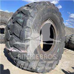 BKT 35/65R33 Pneus, Rodas e Jantes