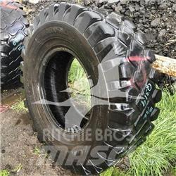  CAMSO 17.5X25 Pneus, Rodas e Jantes