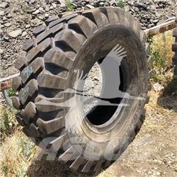  CAMSO 20.5X25 Pneus, Rodas e Jantes