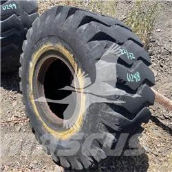  Gulf 23.5X25 Pneus, Rodas e Jantes