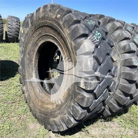 Maxim 20.5X25 Pneus, Rodas e Jantes