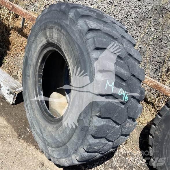 Titan 20.5R25 Pneus, Rodas e Jantes