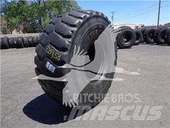 Titan 26.5R25 Pneus, Rodas e Jantes
