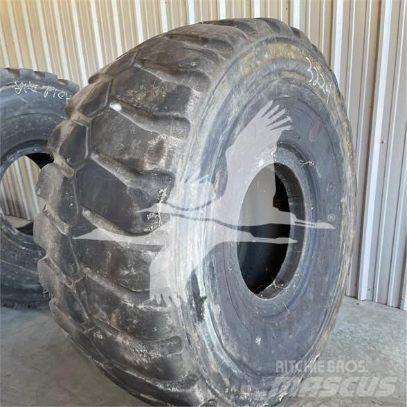 Titan 29.5R25 Pneus, Rodas e Jantes