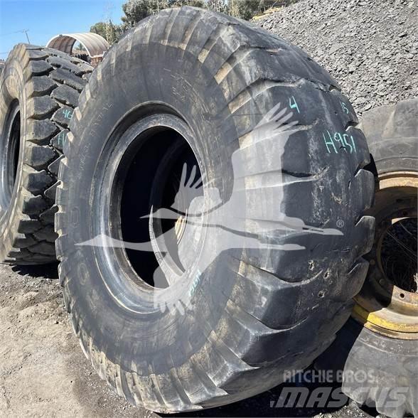 Toyo 24.00R35 Pneus, Rodas e Jantes