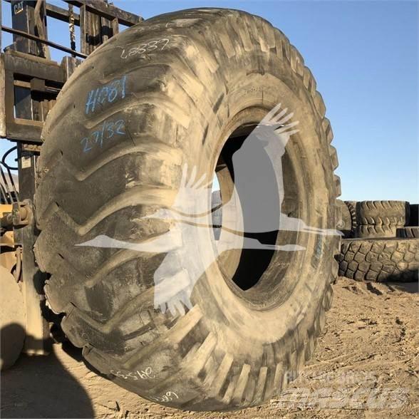 Toyo 29.5X35 Pneus, Rodas e Jantes