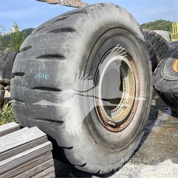 Toyo 40/65X39 Pneus, Rodas e Jantes