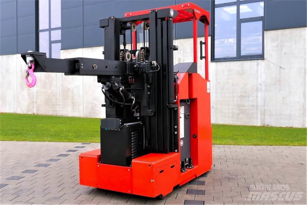 Baka EFV 2500 SO Empilhador para operador externo