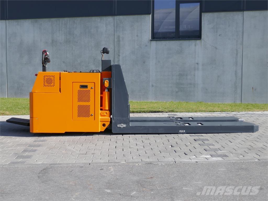 Baka EGU-200 SO Empilhador para operador externo