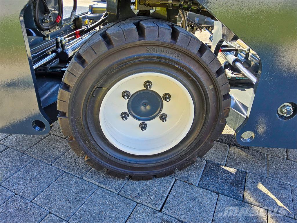 Combilift C 4000 Empilhadores de 4 vias