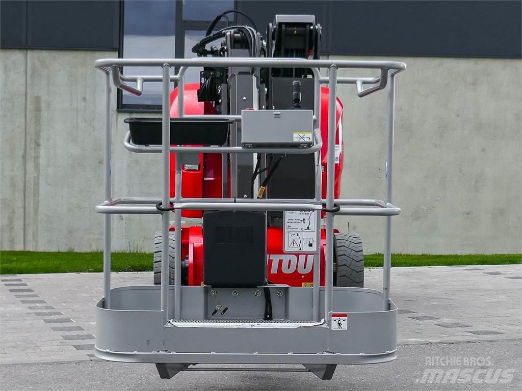 Manitou 150 AETJC Elevadores braços articulados