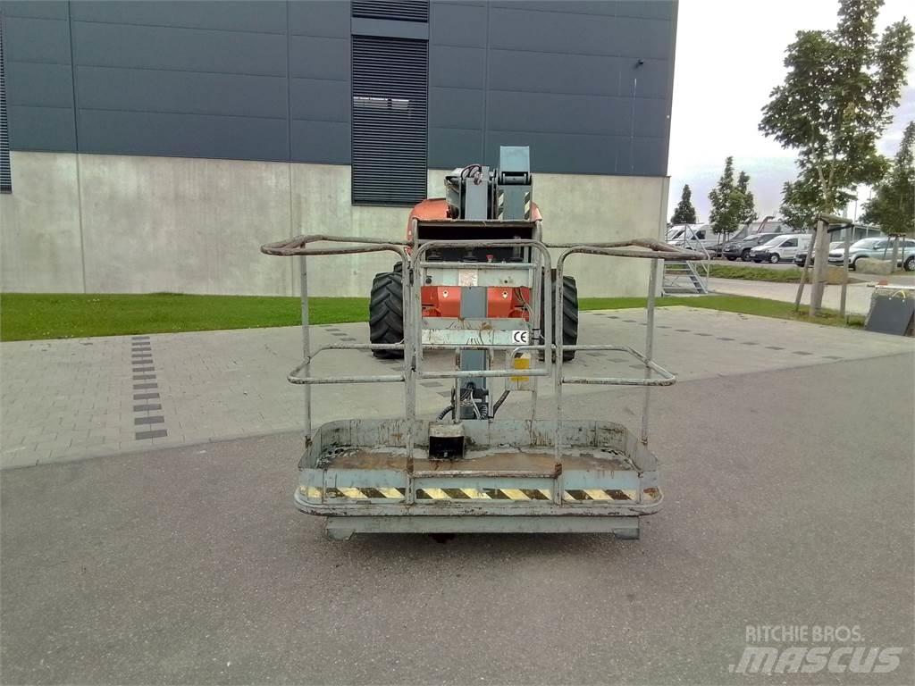 Manitou 165 ATJ Elevadores braços articulados
