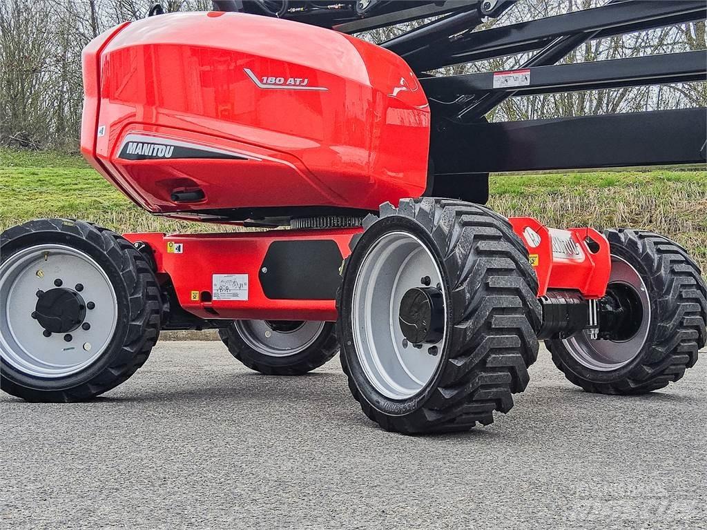 Manitou 180 ATJ Elevadores braços articulados